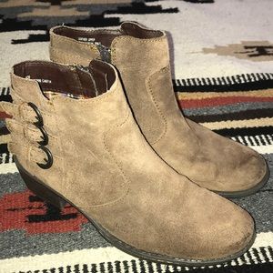 B.o.c born concept Bonnie bootie